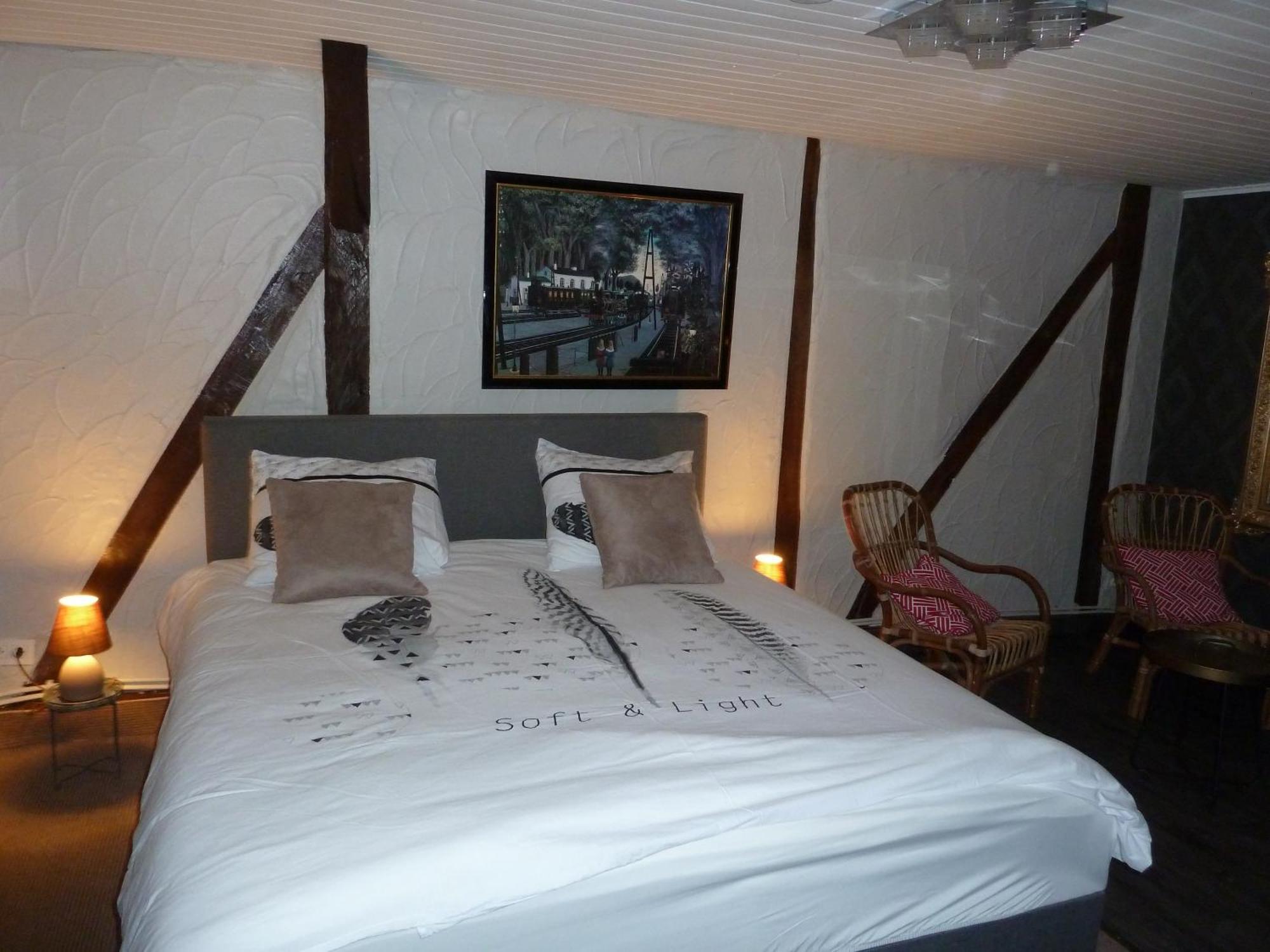 B&B Chambre D'Hotes De La Vecquee Stoumont Rum bild